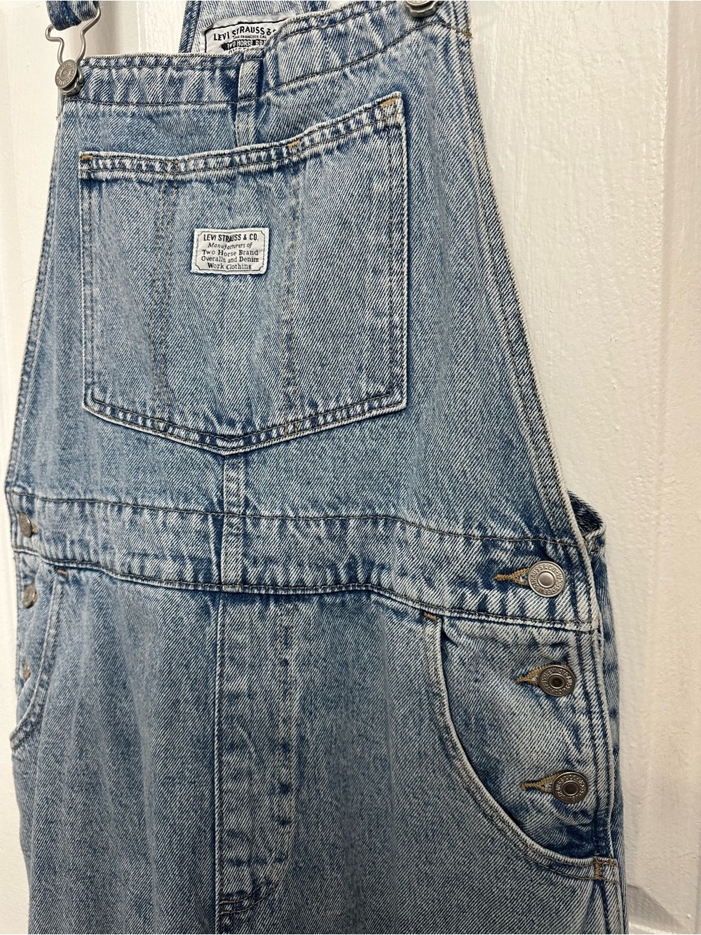 Levi’s Light Wash Denim Overalls - Picture 2 of 5